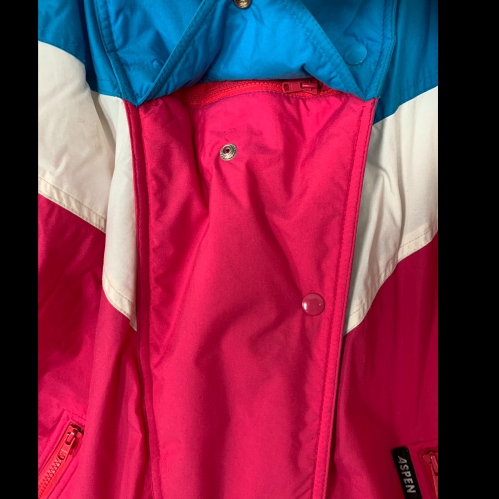 ASPEN Coat - Picture 3 of 8